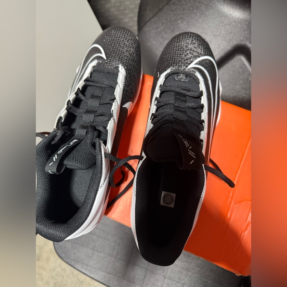 Nike Black and Gray Sneakers